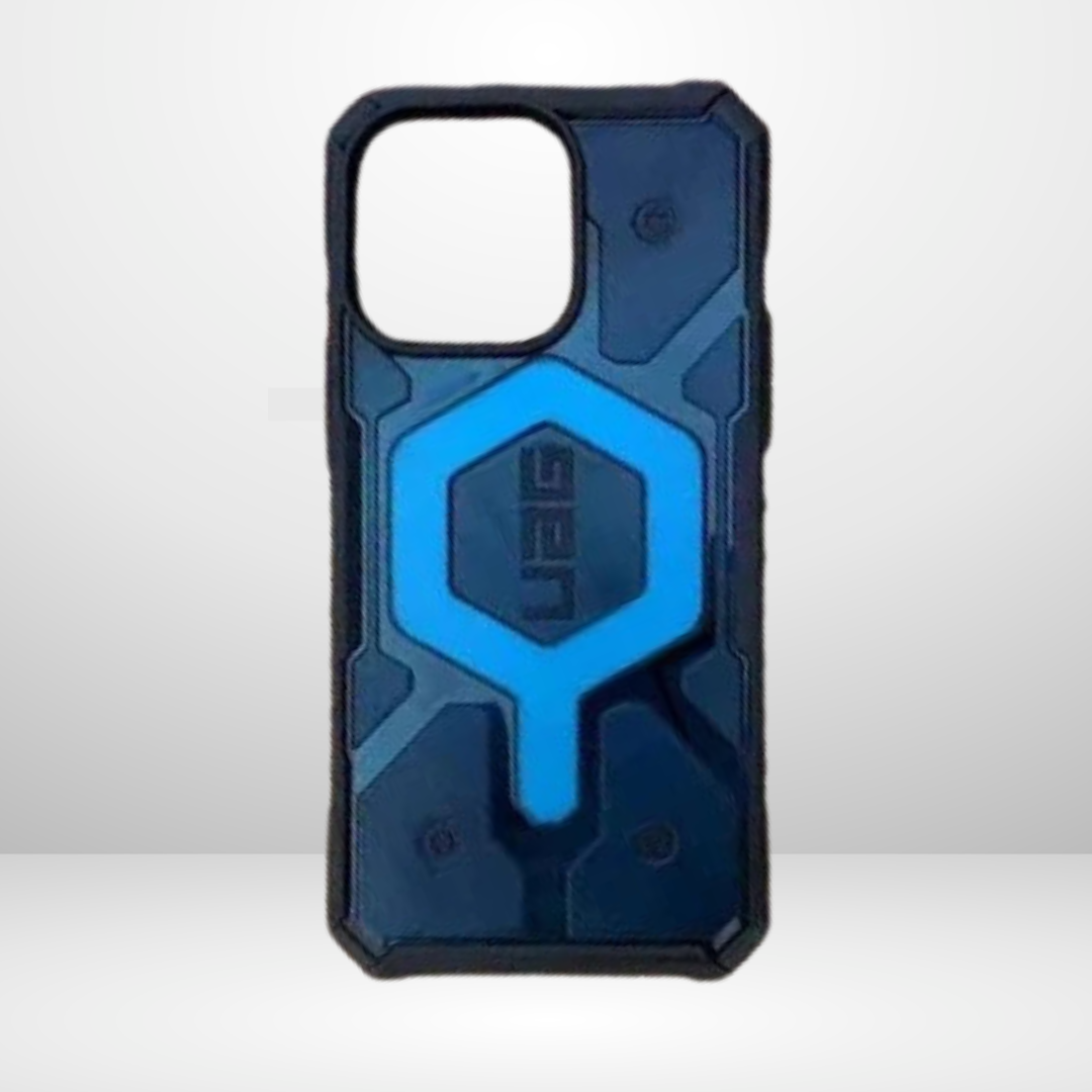 New UAG Pathfinder MagSafe Smoke Clear Case, for iPhone 15