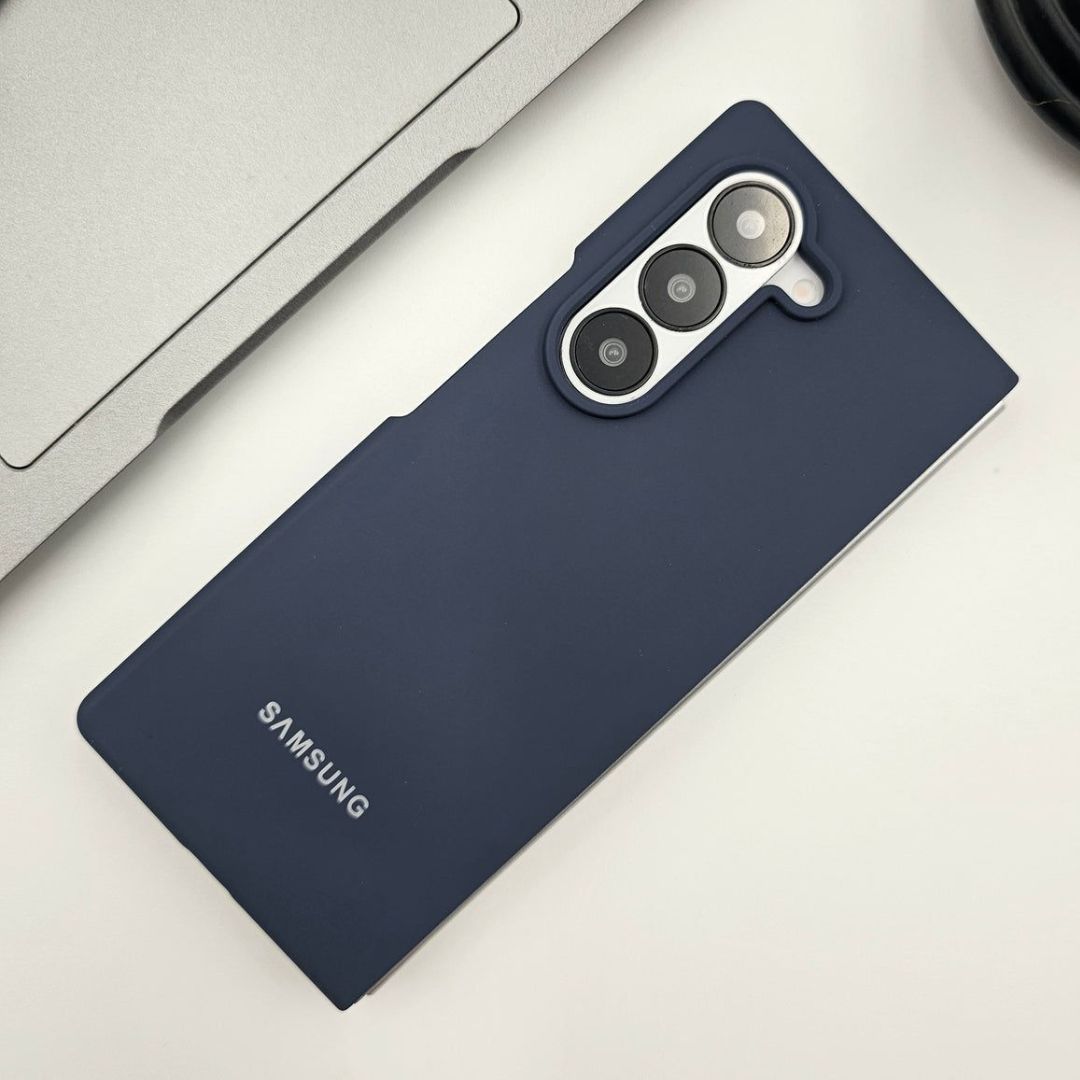 Samsung Silicone Skin-Feel Case with Inner Cloth for Galaxy Z Fold6 / Fold7