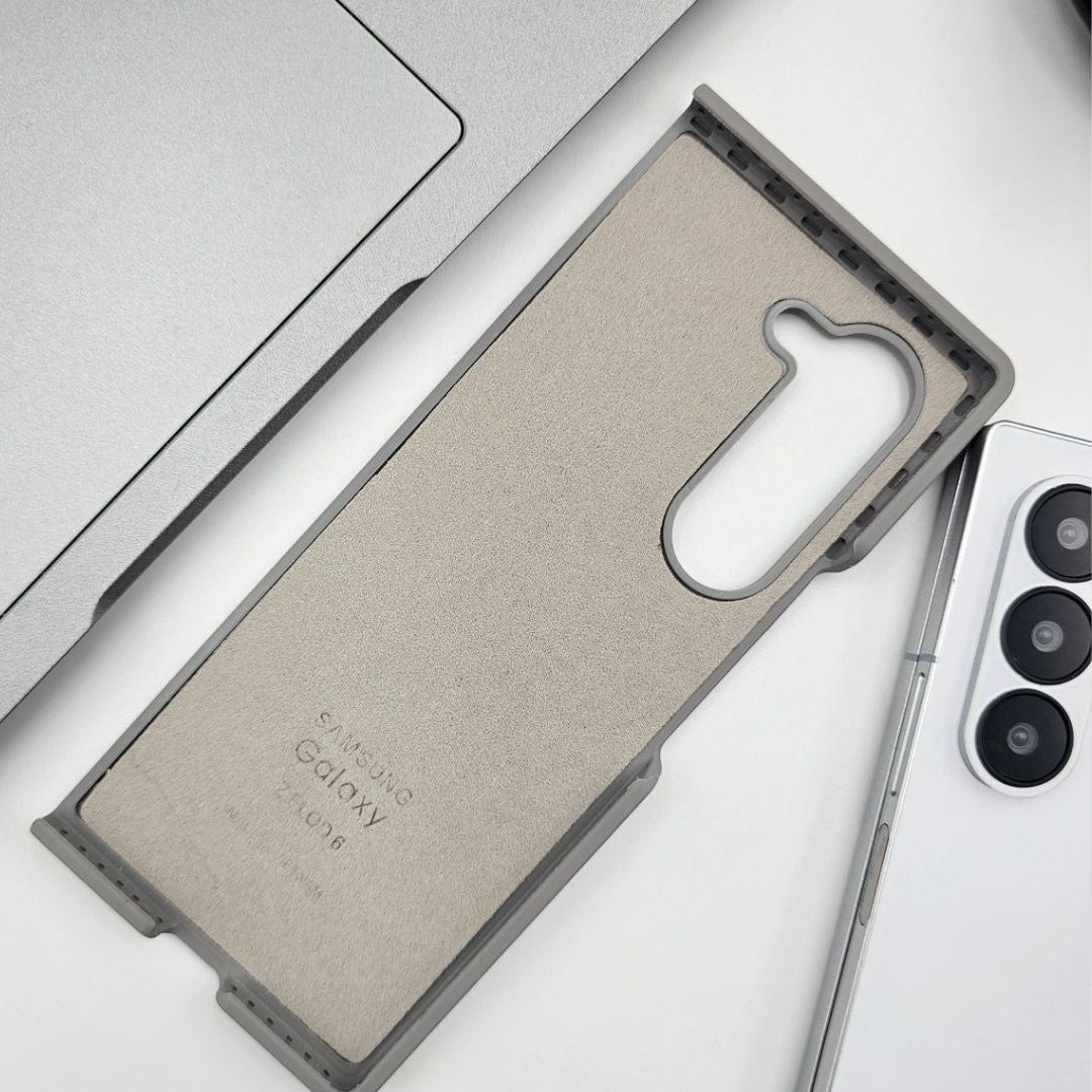 Samsung Silicone Skin-Feel Case with Inner Cloth for Galaxy Z Fold6 / Fold7