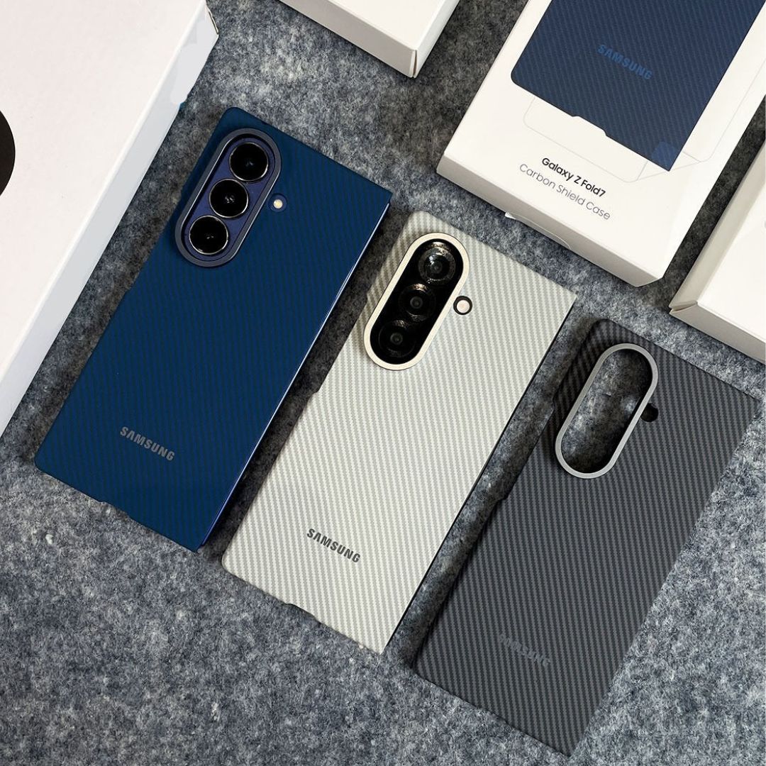 Samsung Galaxy Z Fold 7 Carbon Fiber Shield Case with 2 Membrane (Back Only)