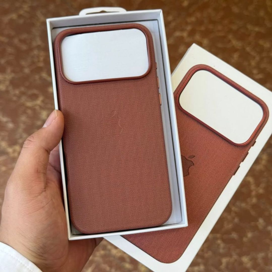 Tech Woven Case with MagSafe for iPhone 17 Series